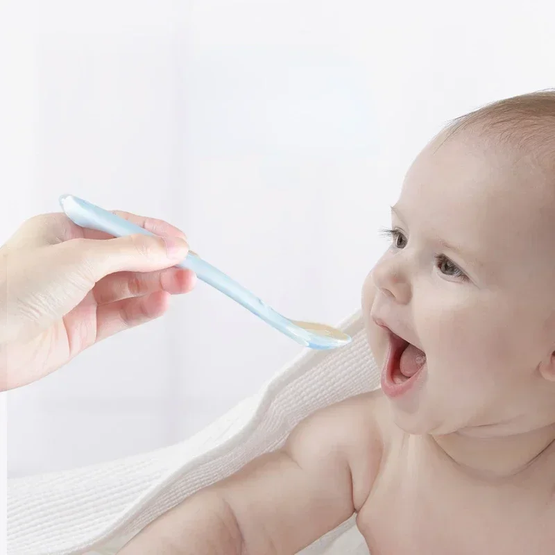 ملعقة أطفال من السيليكون الناع - مراجعة Baby Food Utensil وسعره